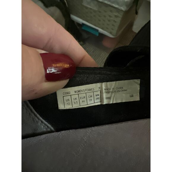 Aravon size 12 women’s black Maryjane shoes - Picture 4 of 4